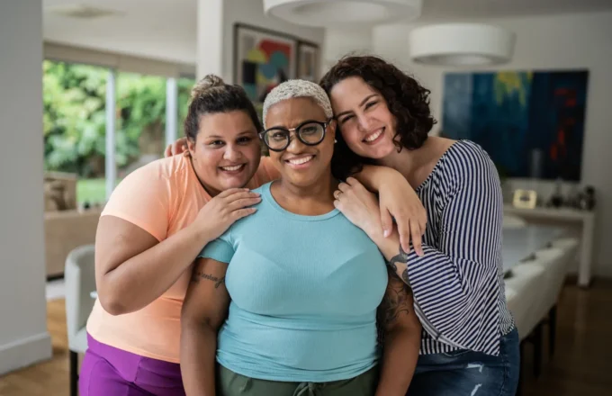 women-supporting-each-other-after-bariatric-surgery-24bbe05d